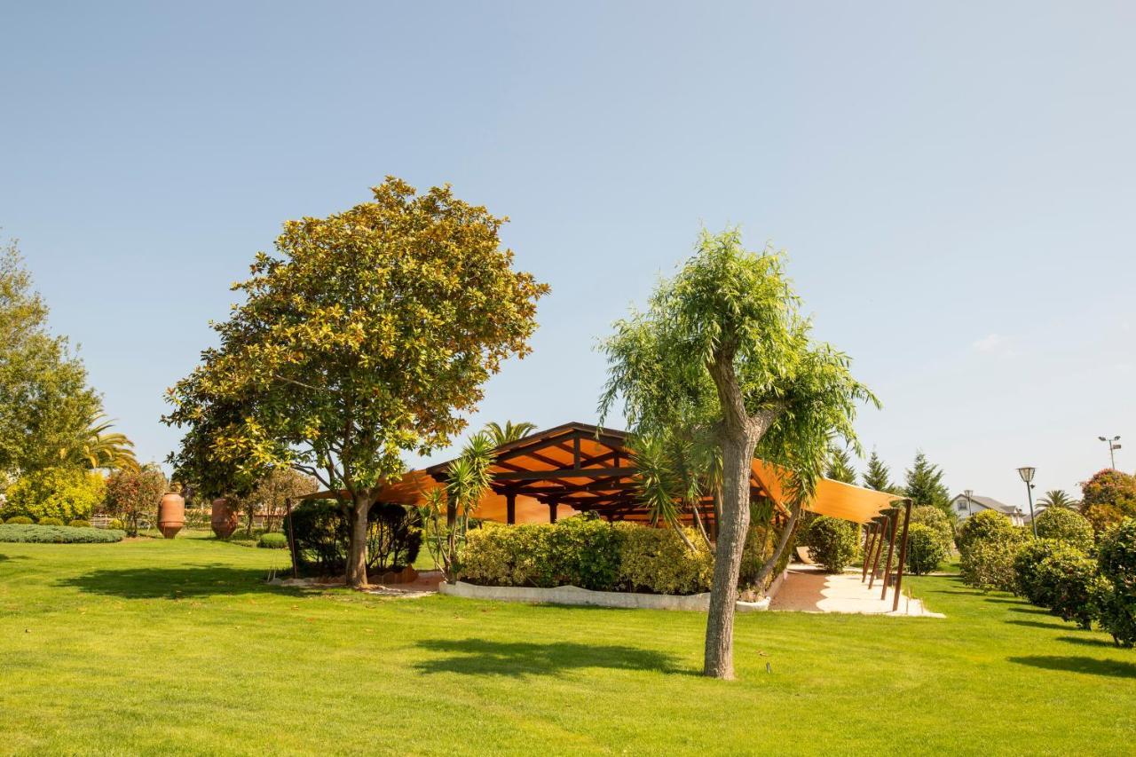 Makkan Club Oleiros Exterior photo